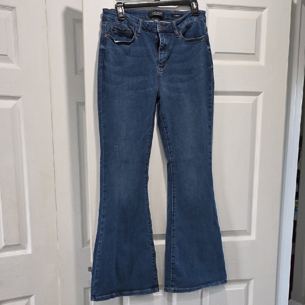 Judy Blue Flare Jeans in Classic Blue